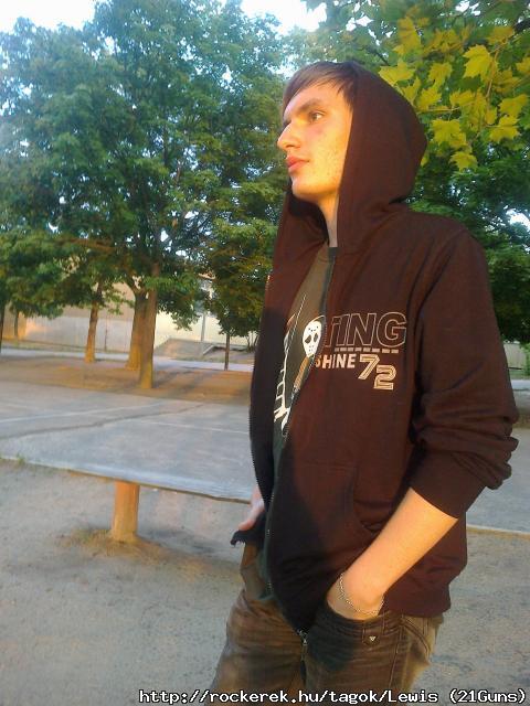 Who is it?:O