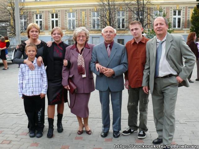 Szk csaldi kr