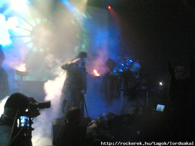 dimmu koncert