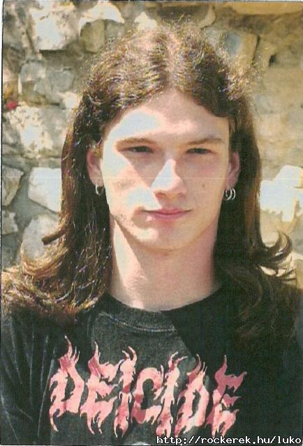 2000-ben