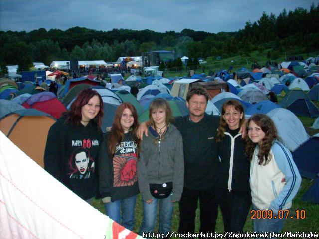 Rockmaratonon^^ Hlye fej,deht na xD<p><font color=#FF0079>