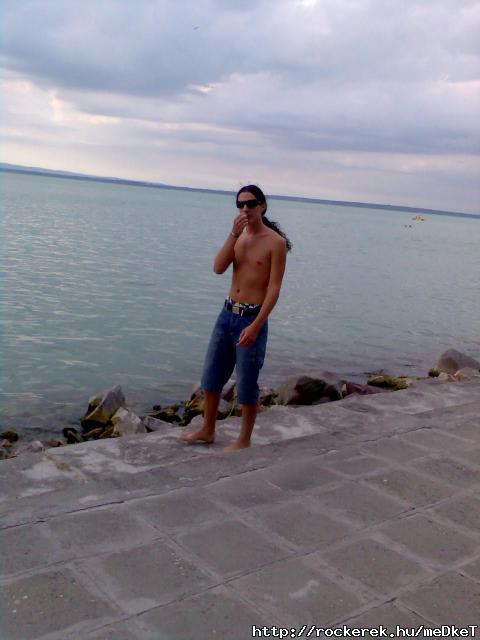 nemtom kicsit meggrblt a tr xD