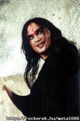 Dani Filth 10