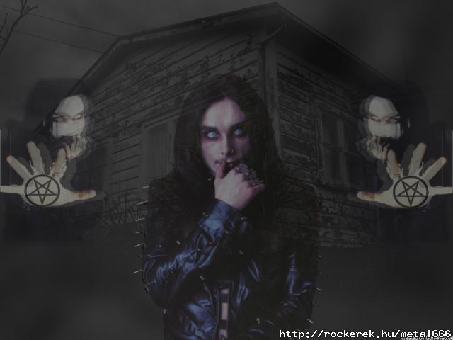 Dani Filth 43
