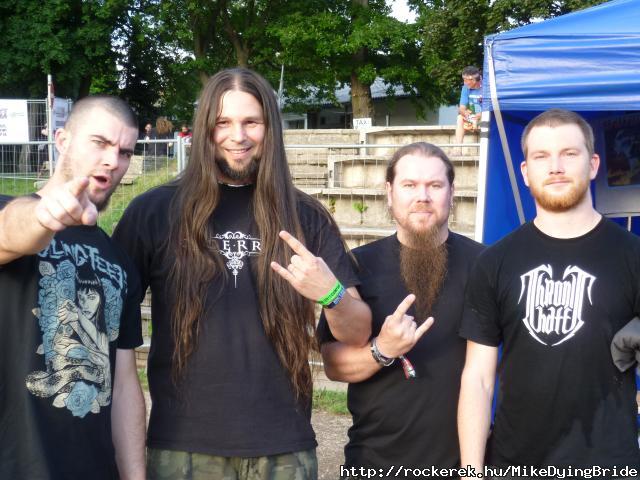 Misery Index tagokkal
