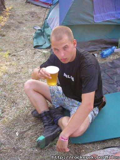 Zenta reggeli srrel:)