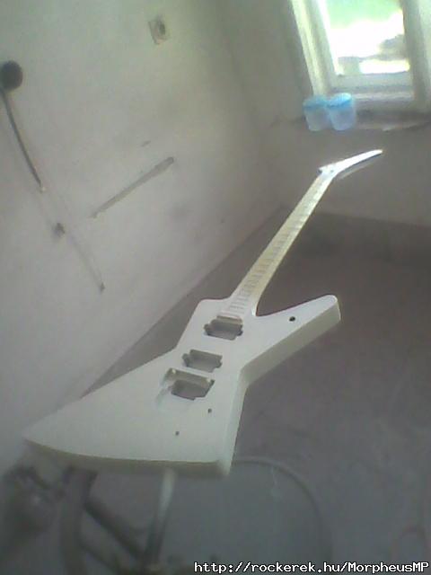 Bloodred - Explorer with Floyd Rose