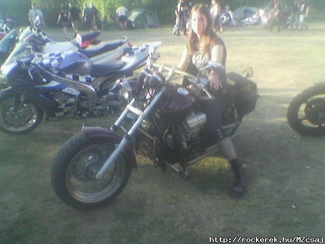 Zaln motorjn cscslve jszboldoghzn