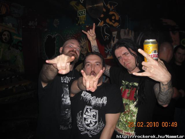 MyOwnGrave_066