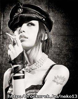 mika_nakashima_as_nana