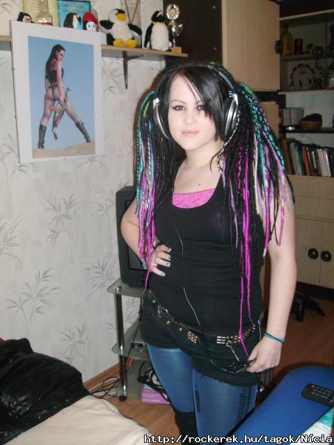 pretty rave girl