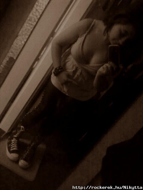 I <3 rock n roll ;$