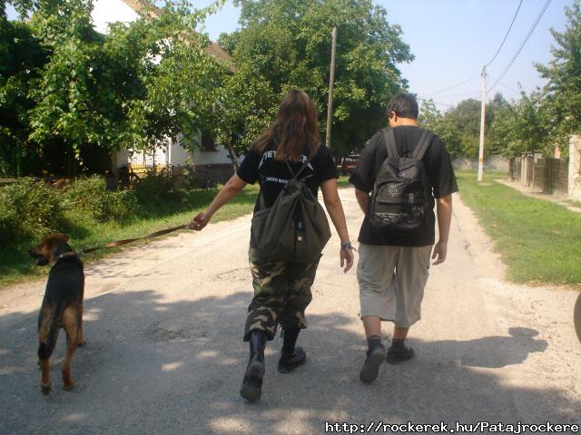n meg a ricsi...meg a kutym betyr:D