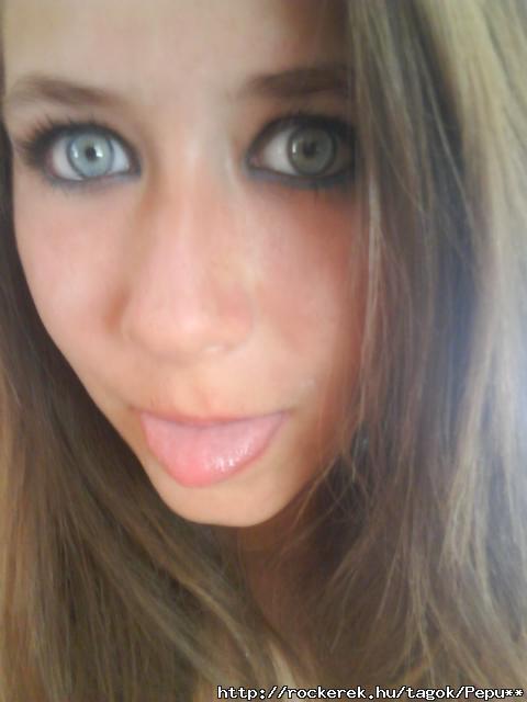 bl! ><P