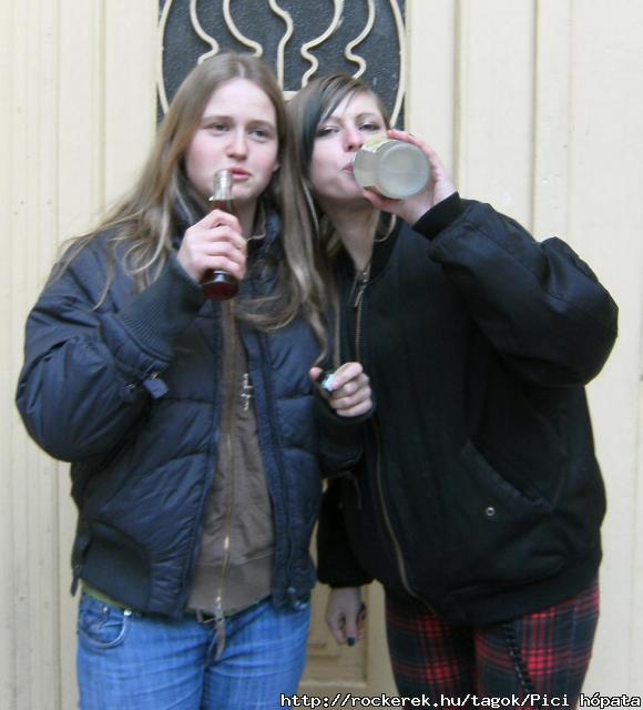 Az alkohol boldogt
