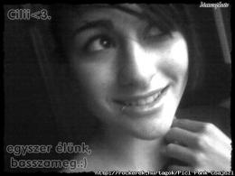 Pici Punk Csajszi