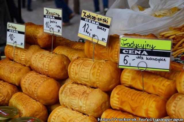 Zakopane s rengeteg Goral sajt :)