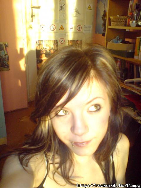 (2)