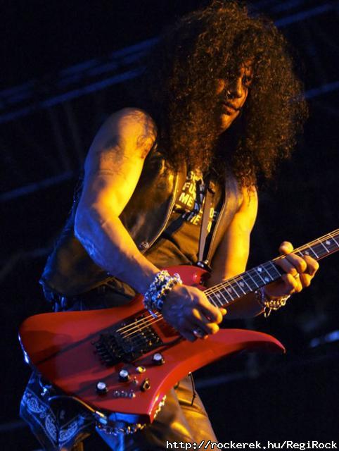 Slash.  a vilg Legjobbja ^^ 
