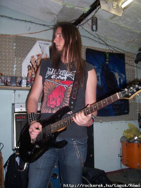 \m/