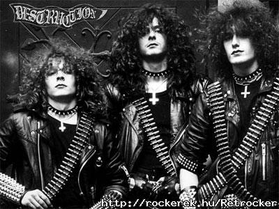 Destruction - ez egy nagyon lergott, gyakori fotjuk. De J! ;)