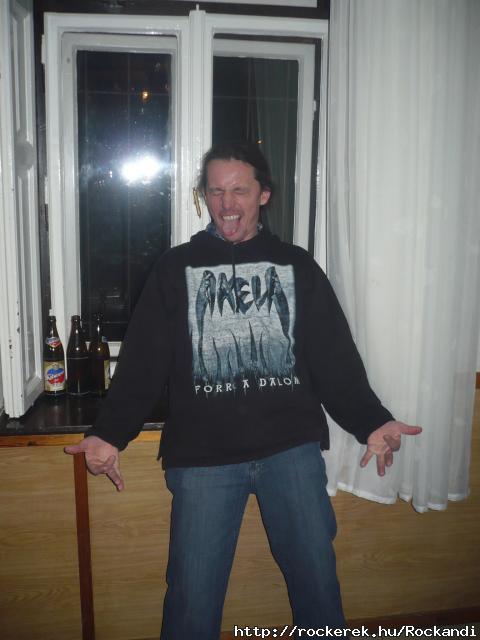 Faterom... itt Farock nven fut:)