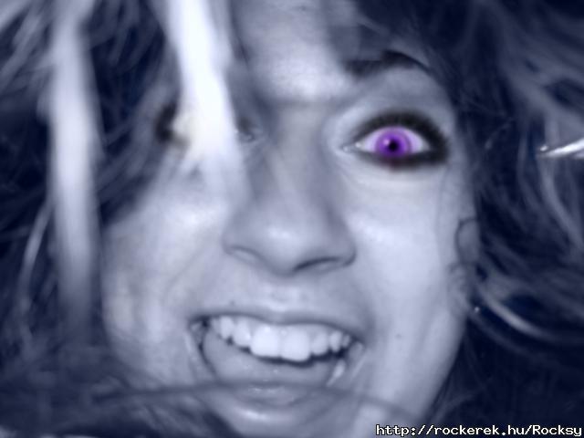 lila szem jeeeeeee