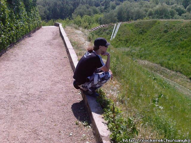 Gondolkodom teht iszom" nemsok"
