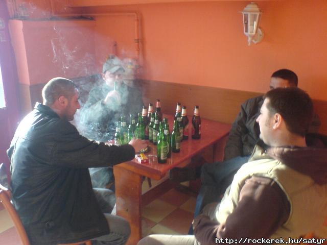 wge a melnak (engem meg takar a fst :D)
