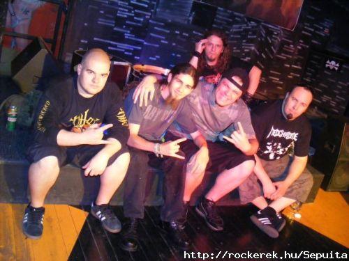 Rock66-ban koncert utn (Miki s a Szepu) (Nyregy)