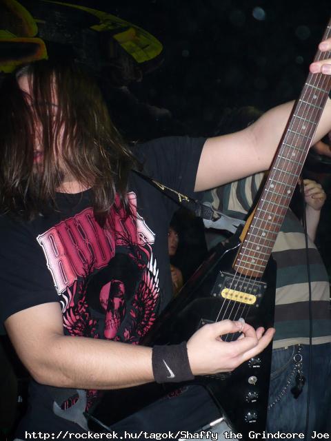 paksi koncert (Carnifex megy):D