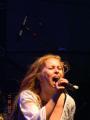 Laura mindent belead:))))