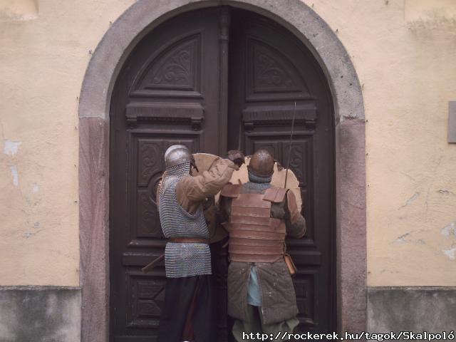 Fosztogassunk!