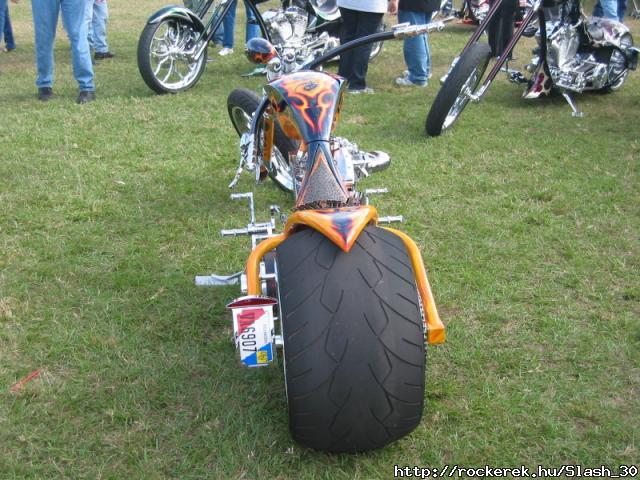 08-WestonChopper