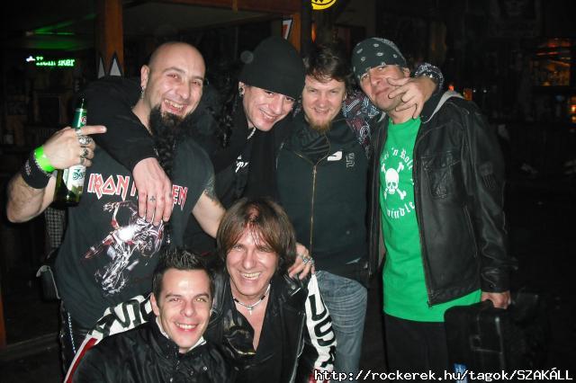 N,BARBAR ATTILA(JUNKIES),CSNYI SZABI(BLACK OUT),BOROS PPI(SING SING,ZORALL),CSORDS TIBI(JUNKIES,FIESTA)MOLNR IMI(I.H. MIRIGY)-WIGWAM RNR SWINDLE BULI 09.11.21.