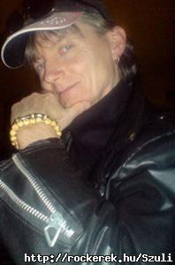 Mr n)