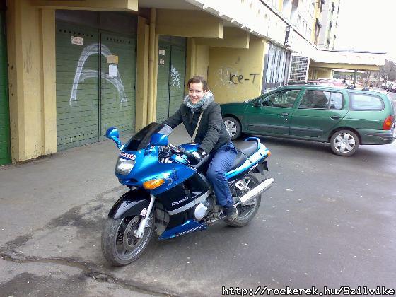 Moci:)
