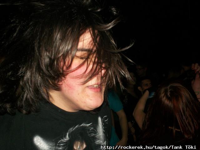 Random kp headbang kzbe XD