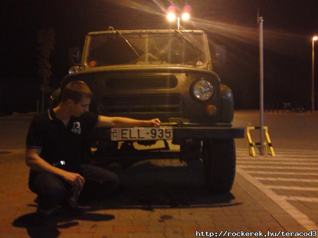 hELL - UAZ