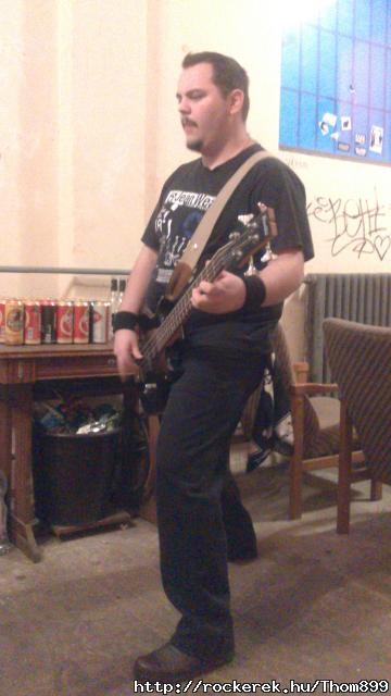\m/