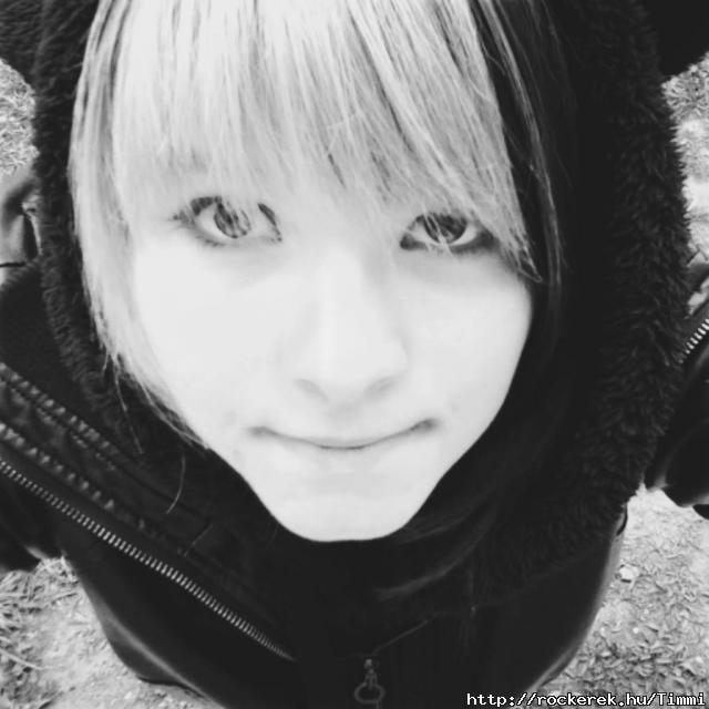 :3