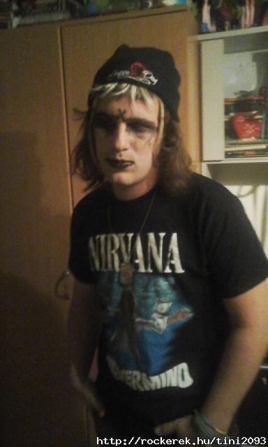 Ilyen is kell :)