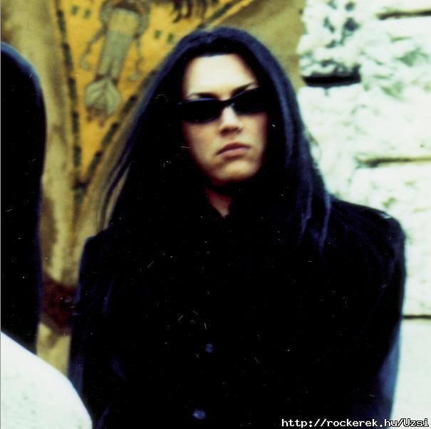 Ricky:D