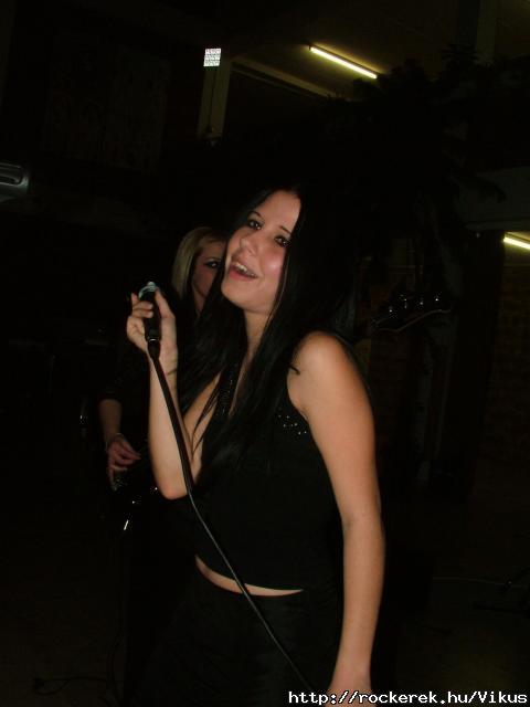 Krds koncert..kznsg nuku..knomban mr vigyorogtam:D