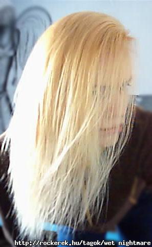 newhaircolour ~ SZAR -ezt is benztem :S:S:S, sebaj, majd mdostunk!