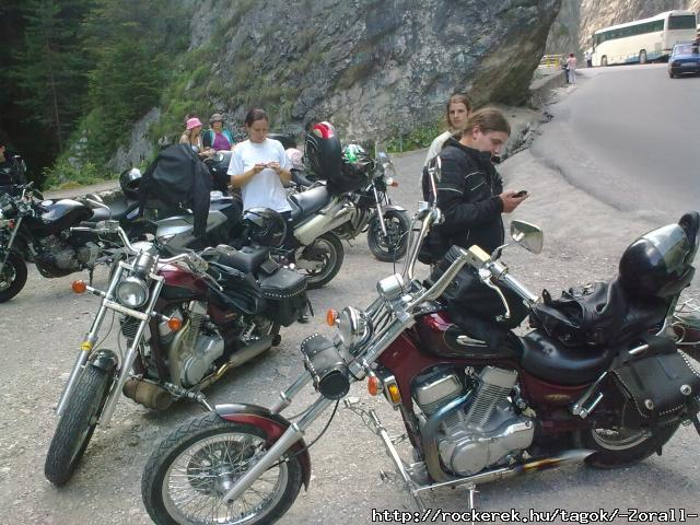 BKS SZOROS