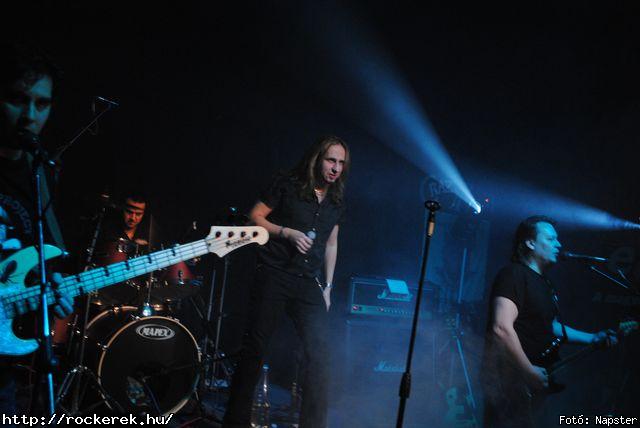  Black Box, Black Box ( Csiga Sndor s Bartai), Mdium, Pandora, Pandora`s Box - Fot: Napster